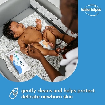 Disposable Wet Wipes For Baby Hands And Mouth , 80 Pumps Nonwoven Wet Wipes Enlarged And Thickened