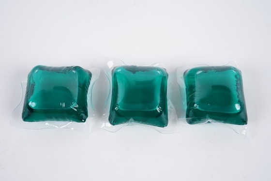 Liquid Laundry Capsules Eight Times Concentrated Stain Removal Perfume Grade 12g / 15g / 20g